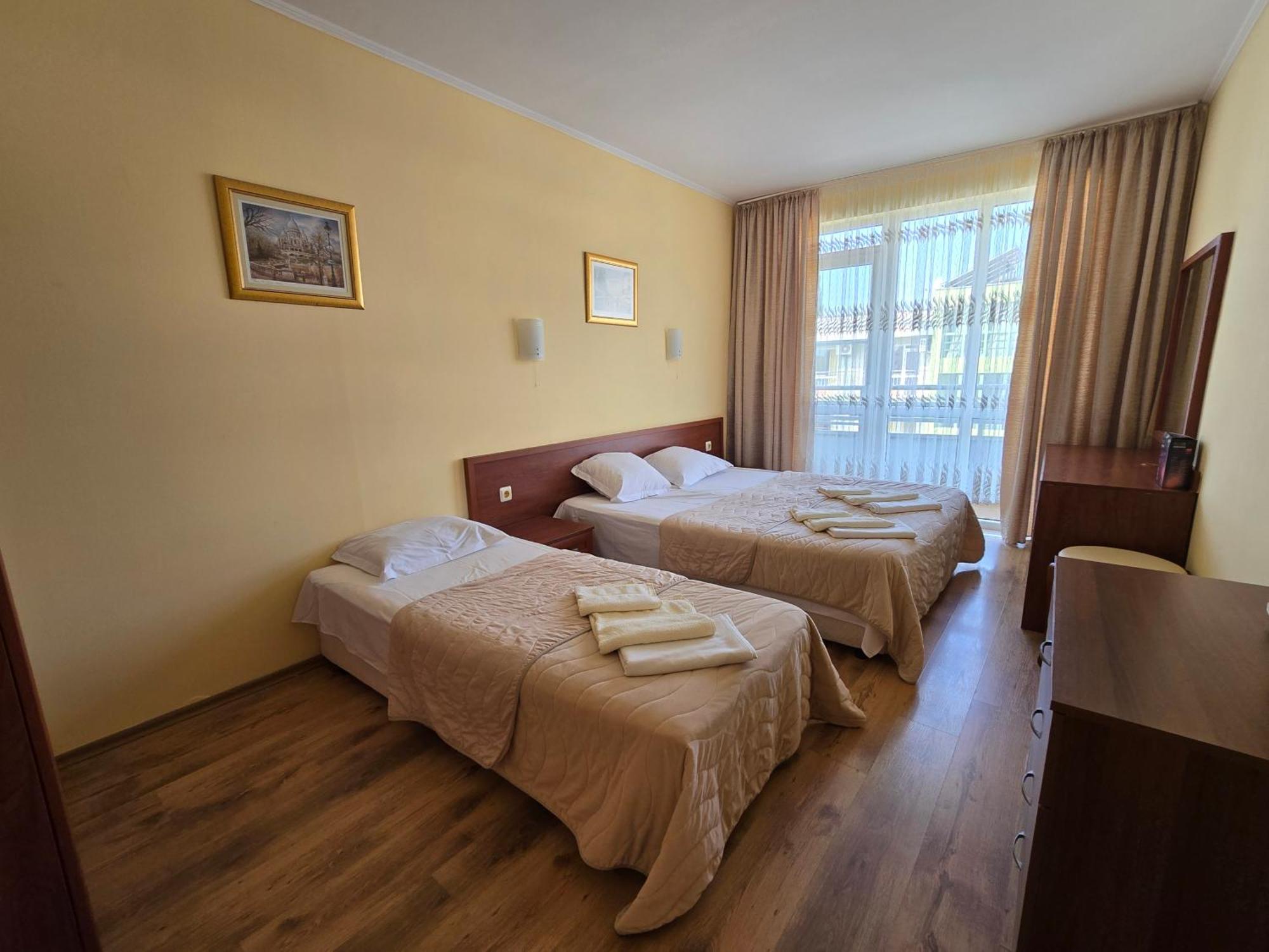 Apartment In Central Plaza Sunny Beach Exterior photo